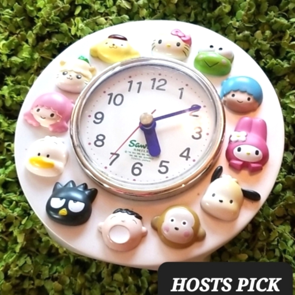 90's SANRIO Rare SMILES Cutest ICONIC HELLO KITTY Collectible ALL Friends CLOCK - Picture 8 of 16